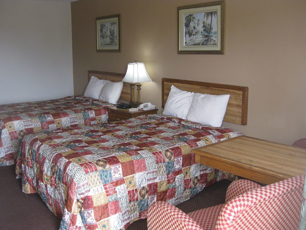 Royal Inn Sparta Bagian luar foto