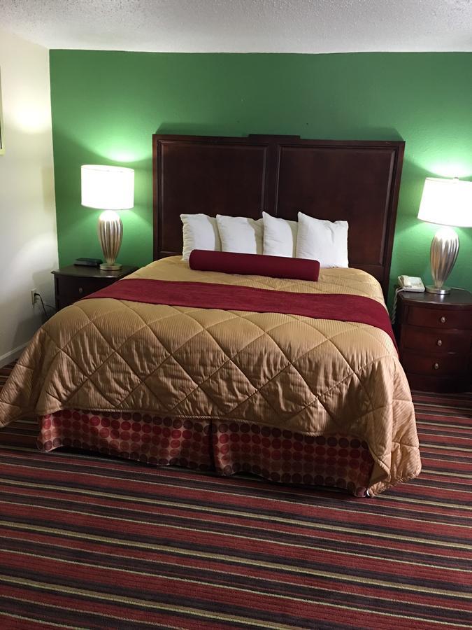 Royal Inn Sparta Bagian luar foto