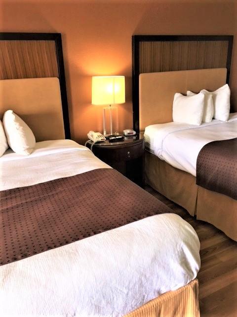Royal Inn Sparta Bagian luar foto